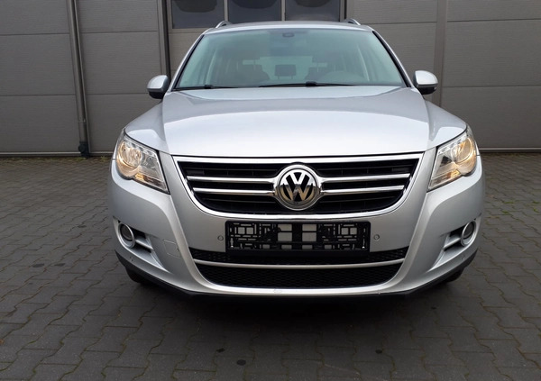 Volkswagen Tiguan cena 39500 przebieg: 136151, rok produkcji 2009 z Garwolin małe 497